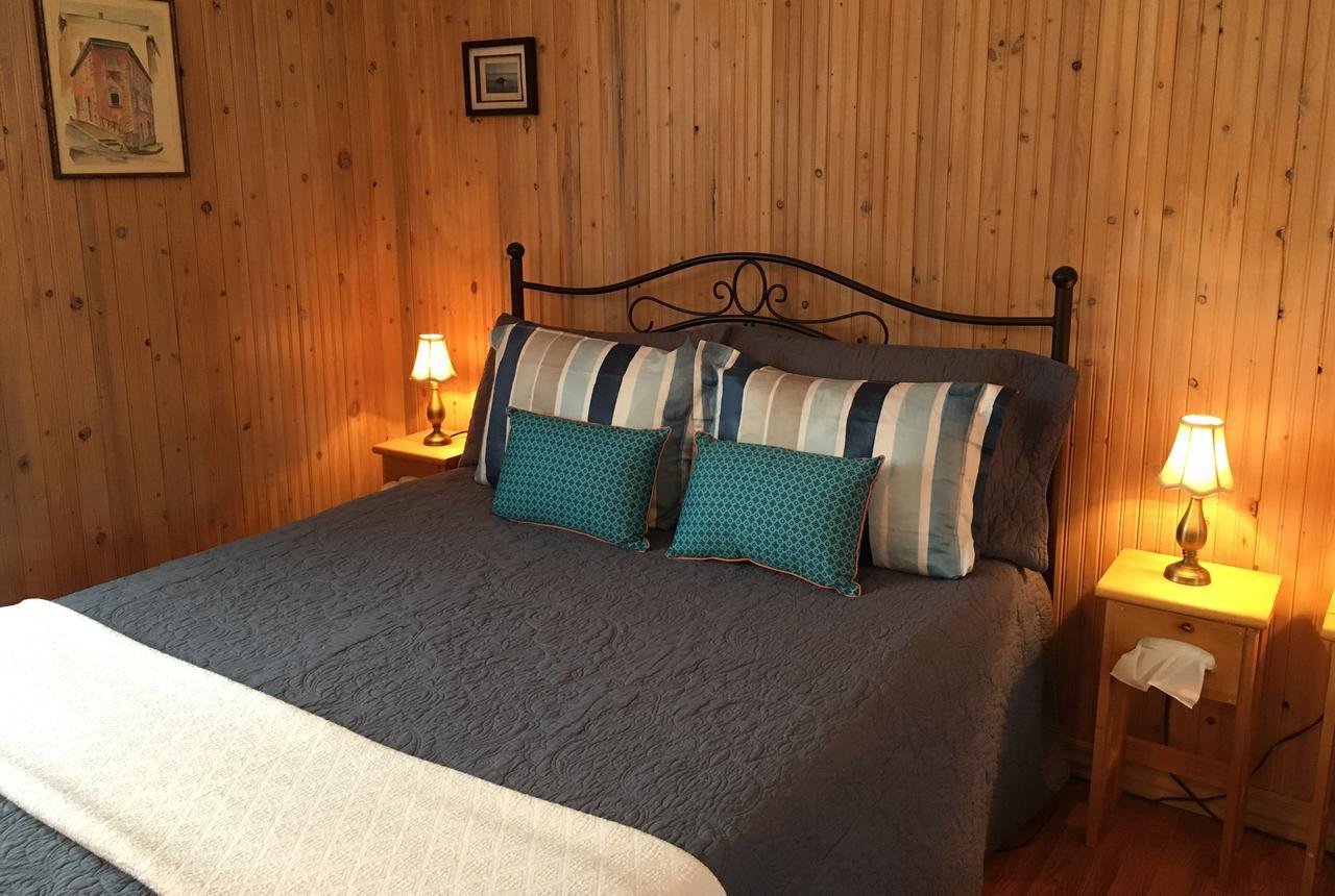 그랑드 버거론즈 La Chouette Viree B&B 외부 사진